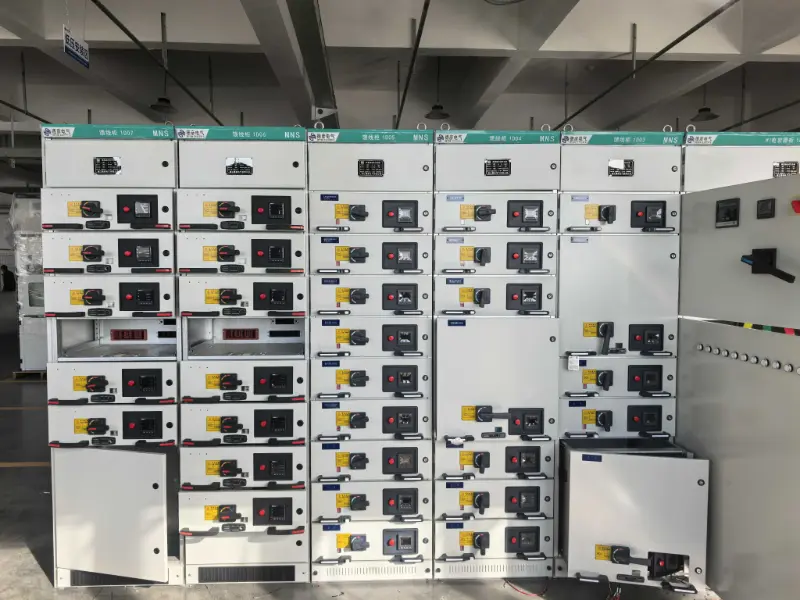 Conas Lascthrealamh Ísealvoltais a Roghnú? Cad iad na Difríochtaí idir na Ceithre Mhórchineálacha: GGD, GCS, GCK, agus MNS?